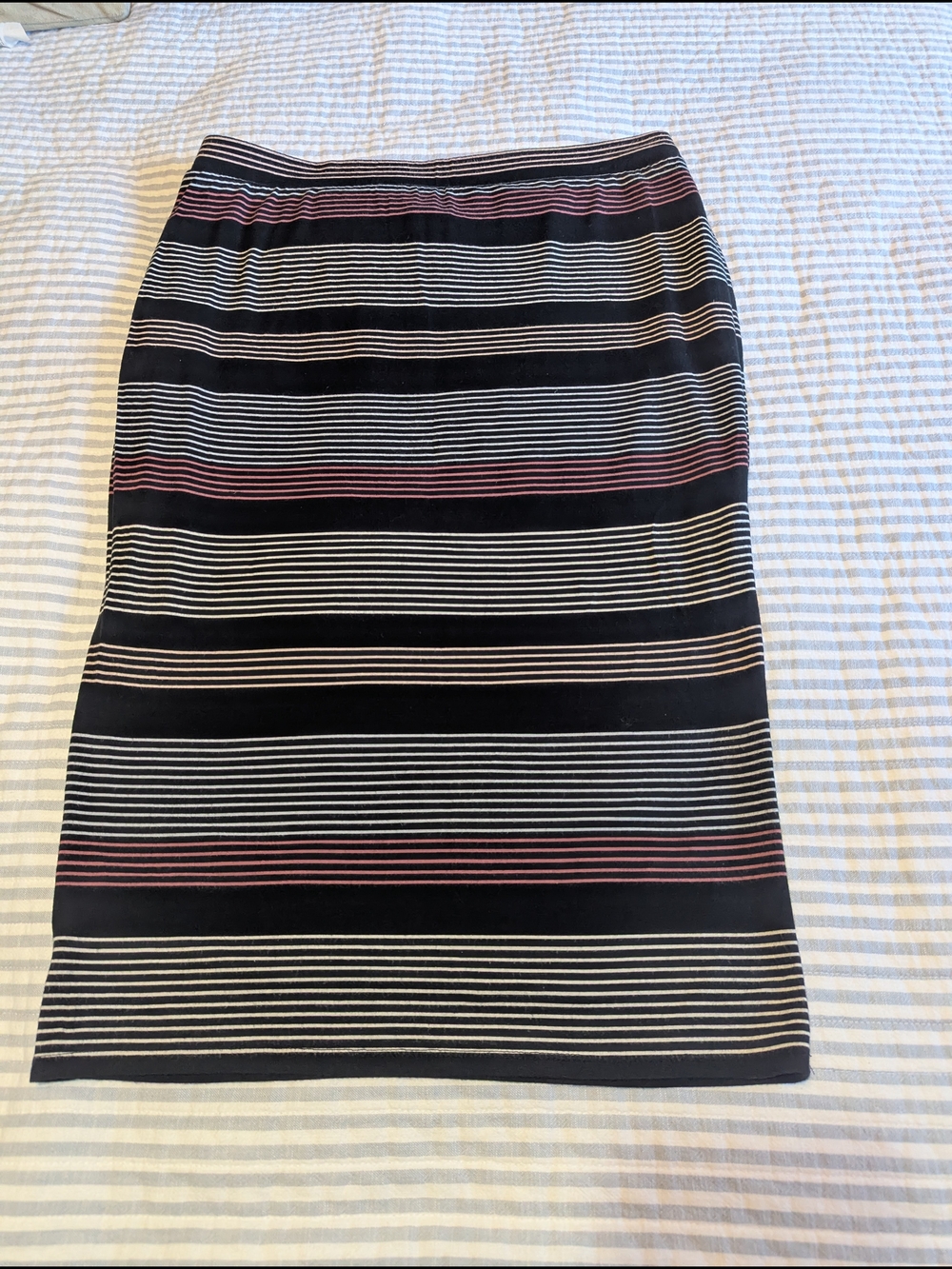 Ava & Viv Pencil Skirt Size Large